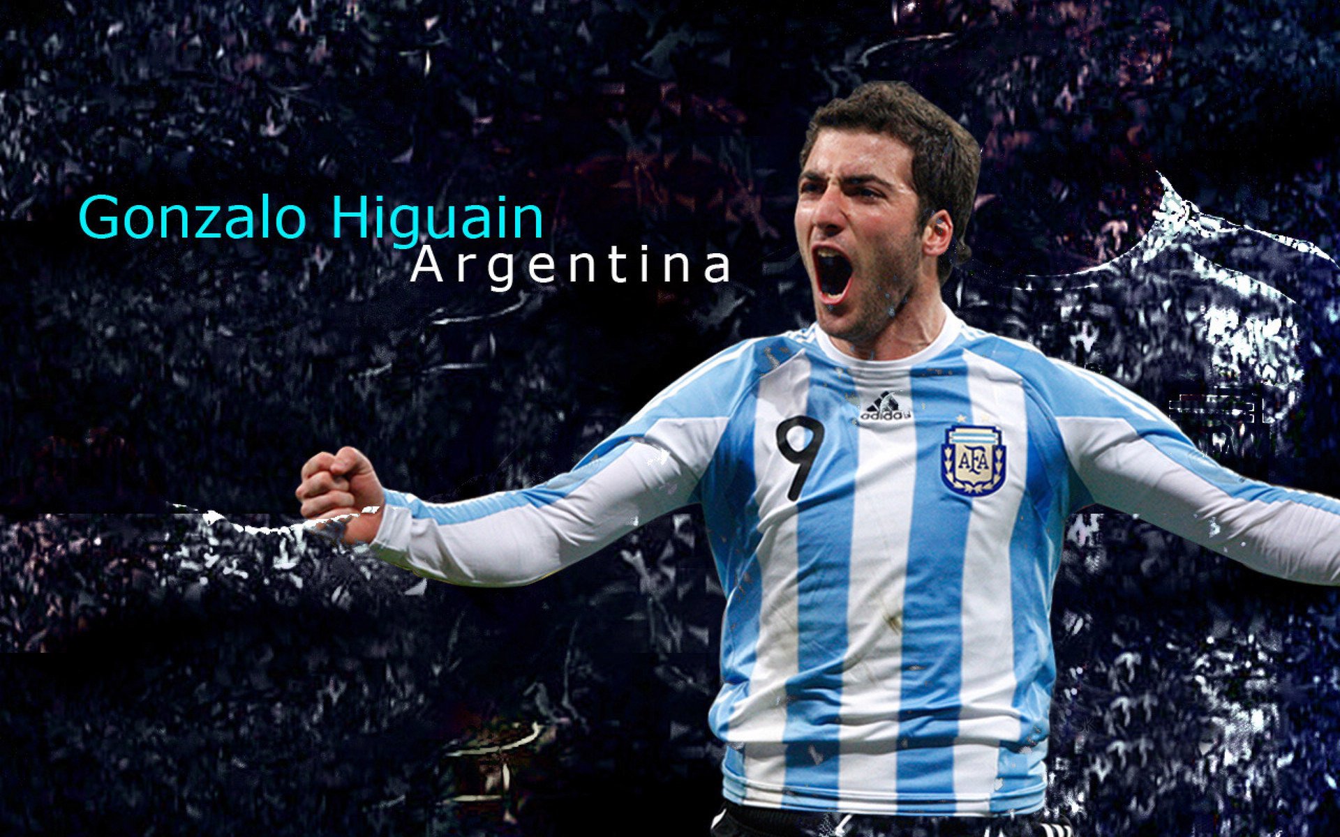 C罗赛后签名送给残障球迷感动现场,c罗签名的足球值多少钱